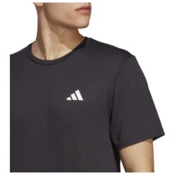 Adidas - Training Essentials Comfort Tee - T-shirt Technique -Vestes Boutique adidas training essentials comfort tee t shirt technique detail 4