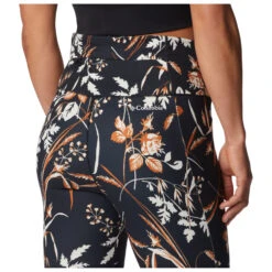 Columbia - Women's Weekend Adventure 7/8 Legging - Legging -Vestes Boutique columbia womens weekend adventure 7 8 legging legging detail 6