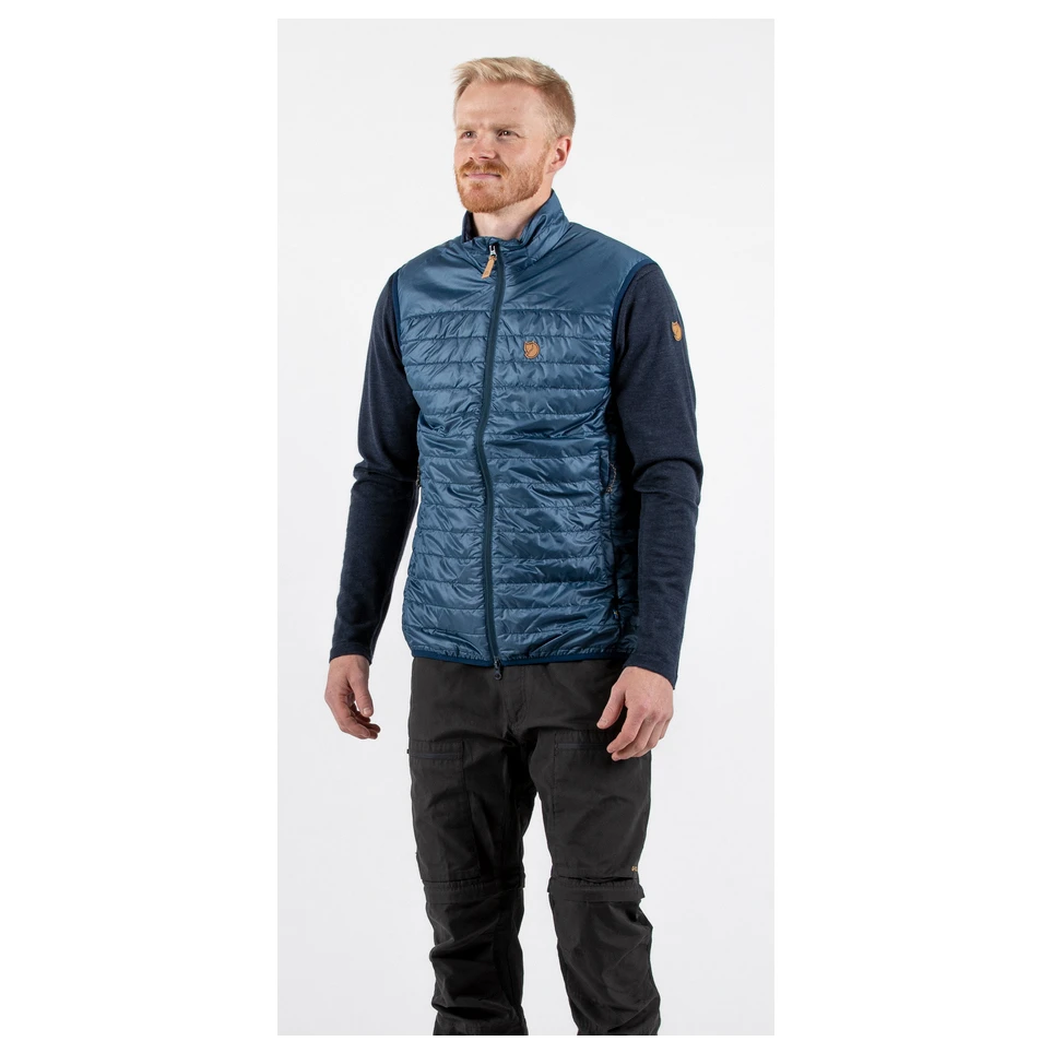 FJÄLLRÄVEN Fjällräven - Abisko Padded Vest - Gilet Synthétique 4 FJÄLLRÄVEN Fjällräven - Abisko Padded Vest - Gilet Synthétique – Image 2
