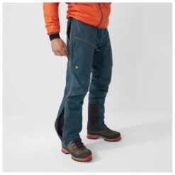 FJÄLLRÄVEN Fjällräven - Bergtagen Eco-Shell Trousers - Pantalon Imperméable 11 FJÄLLRÄVEN Fjällräven - Bergtagen Eco-Shell Trousers - Pantalon Imperméable -Vestes Boutique fjaellraeven bergtagen eco shell trousers pantalon impermeable detail 4