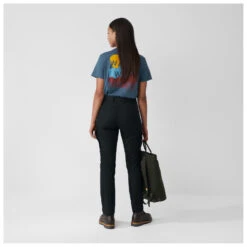 FJÄLLRÄVEN Fjällräven - Women's Stina Trousers - Pantalon De Trekking -Vestes Boutique fjaellraeven womens stina trousers pantalon de trekking detail 3