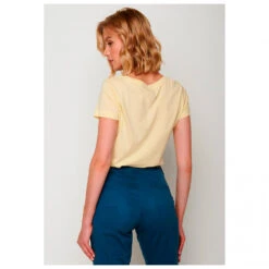 GreenBomb - Women's Lifestyle Shark Loves - T-shirt -Vestes Boutique greenbomb womens lifestyle shark loves t shirt detail 3