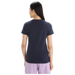 Icebreaker - Women's Central Classic S/S Tour Du Mont Blanc - T-shirt En Laine Mérinos -Vestes Boutique icebreaker womens central classic s s tour du mont blanc t shirt en laine merinos detail 4
