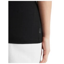 Icebreaker - Women's Tech Lite II S/S Polo - T-shirt En Laine Mérinos -Vestes Boutique icebreaker womens tech lite ii s s polo t shirt en laine merinos detail 5