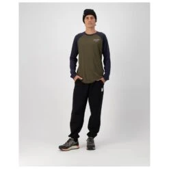 Mons Royale - Icon Raglan - T-shirt En Laine Mérinos -Vestes Boutique mons royale icon raglan t shirt en laine merinos detail 4