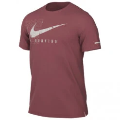 Nike - Dri-Fit UV Miler Run Division S/S Graphic Top - T-shirt De Running 13 Nike - Dri-Fit UV Miler Run Division S/S Graphic Top - T-shirt De Running -Vestes Boutique nike dri fit uv miler run division s s graphic top t shirt de running 4