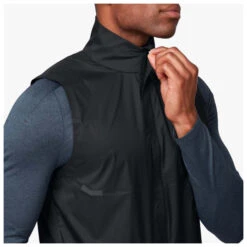 On - Weather Vest - Gilet De Running -Vestes Boutique on weather vest gilet de running detail 3