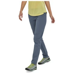 Patagonia - Women's Chambeau Rock Pants - Pantalon D'escalade -Vestes Boutique patagonia womens chambeau rock pants pantalon descalade detail 2