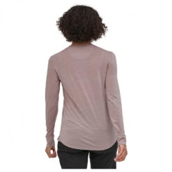 Patagonia - Women's L/S Cap Cool Merino Shirt - T-shirt En Laine Mérinos -Vestes Boutique patagonia womens l s cap cool merino shirt t shirt en laine merinos detail 4