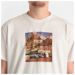 Revolution - Regular Fit T-Shirt With Front Print MOT - T-shirt -Vestes Boutique revolution regular fit t shirt with front print mot t shirt detail 4