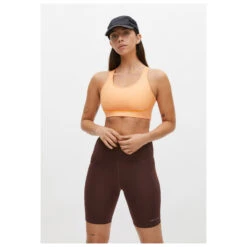 Röhnisch - Women's Flattering High Waist Bike Tights - Short -Vestes Boutique roehnisch womens flattering high waist bike tights short detail 2