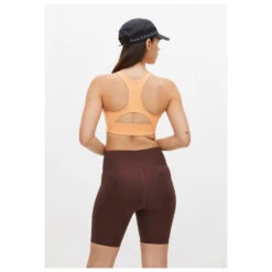 Röhnisch - Women's Flattering High Waist Bike Tights - Short -Vestes Boutique roehnisch womens flattering high waist bike tights short detail 3