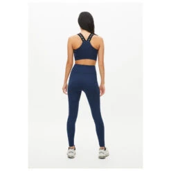 Röhnisch - Women's Sculpture Crafted Rain Tights - Legging -Vestes Boutique roehnisch womens sculpture crafted rain tights legging detail 5