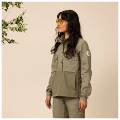 Specialized-Fjällräven - Women's Räven Anorak - Veste De Cyclisme -Vestes Boutique specialized fjaellraeven womens raeven anorak veste de cyclisme detail 3