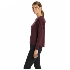 Stoic - Women's Merino180 MMXX.Linköping L/S - T-shirt En Laine Mérinos -Vestes Boutique stoic womens merino180 mmxxlinkoeping l s t shirt en laine merinos detail 5