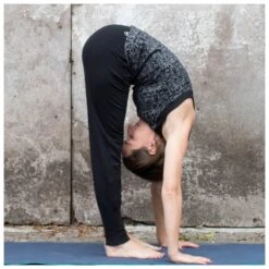 Super.natural - Women's Essential Cuffed Pant - Pantalon De Jogging -Vestes Boutique supernatural womens essential cuffed pant pantalon de jogging detail 6