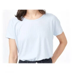Tentree - Women's Ribbed Scoop Neck T-Shirt - T-shirt -Vestes Boutique tentree womens ribbed scoop neck t shirt t shirt 2
