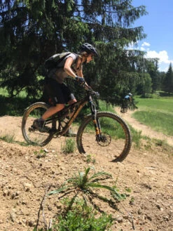 Under Armour - Women's Tech SSV Solia - T-shirt Technique -Vestes Boutique under armour womens tech ssv solia funktionsshirt 387403b6e007b51865fd3a3e65f93829 1