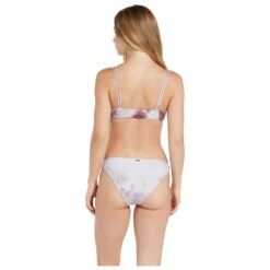 Volcom - Women's Follow The Cloud Hipster - Bas De Maillot -Vestes Boutique volcom womens follow the cloud hipster bas de maillot detail 3