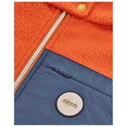 We Norwegians - Women's Fonna Wool Fleece Vest - Gilet En Laine -Vestes Boutique we norwegians womens fonna wool fleece vest gilet en laine detail 4